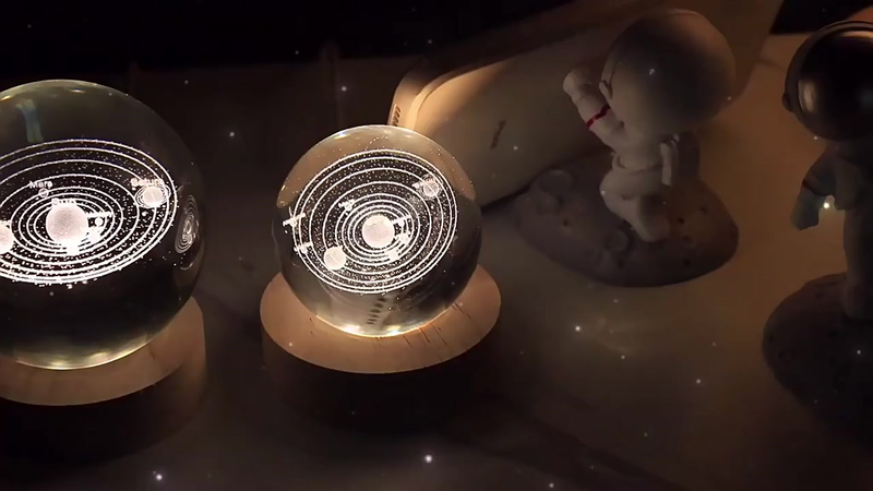 Luminária de Mesa LED em Cristal 3D Padrões de Lua e Sistema Solar Luz Ambiente para Quarto Alimentação USB