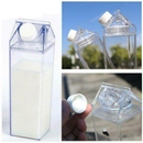 Kit 2 Garrafa Grande com adesivo Caixa Leite Suco Água Acrílico 1 Litro de Cada